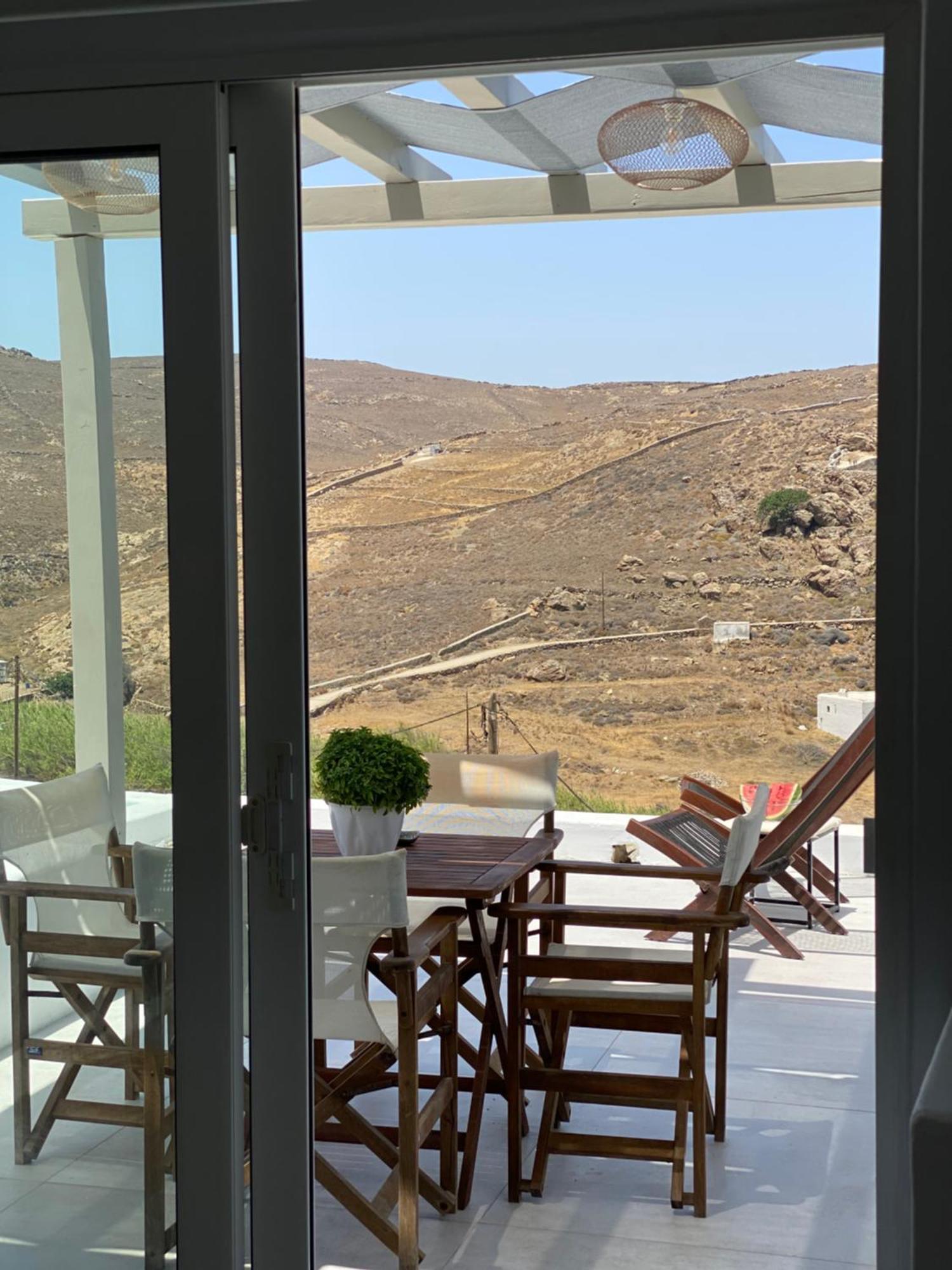 Miramare Suites Mykonos Merchia Beach 外观 照片